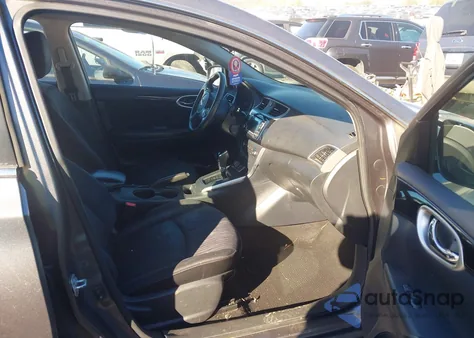 2016 Nissan Sentra Fe+ S/S/Sl/Sr/Sv z USA, uszkodzony, nr VIN 3N1AB7AP2GL647597